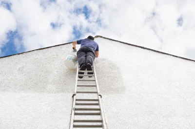 Peinture extérieure à la Rivière-Enverse — façades et ravalement
