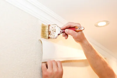 Pose de papier peint à la Rivière-Enverse — revêtements muraux et toiles de verre